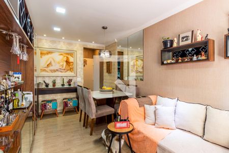 Sala de apartamento à venda com 3 quartos, 78m² em Vila Camargos, Guarulhos