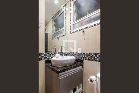 Apartamento à venda com 78m², 3 quartos e 1 vaga Apartamento à venda com 78m², 3 quartos e 1 vagaBanheiro Social