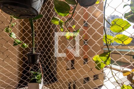 Vista de apartamento à venda com 3 quartos, 78m² em Vila Camargos, Guarulhos