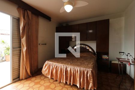 Casa à venda com 249m², 4 quartos e 3 vagasSuite