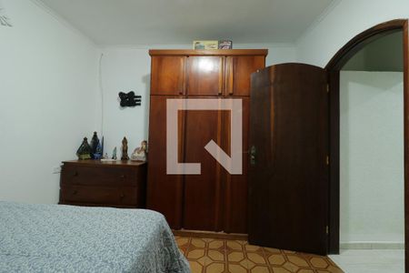 Casa à venda com 249m², 4 quartos e 3 vagasQuarto 1