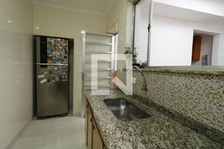 Casa à venda com 249m², 4 quartos e 3 vagasCozinha