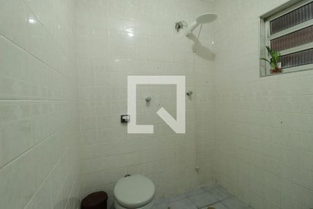 Casa à venda com 249m², 4 quartos e 3 vagasBanheiro 2