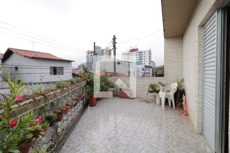 Casa à venda com 249m², 4 quartos e 3 vagasSuite - Varanda