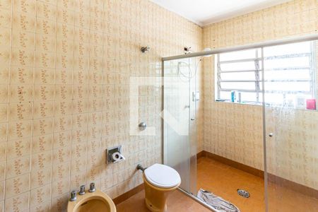 Casa para alugar com 400m², 4 quartos e 8 vagasBanheiro Social