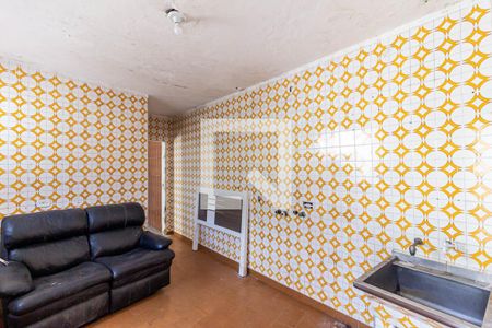 Casa para alugar com 400m², 4 quartos e 8 vagasFundos - Sala/Cozinha