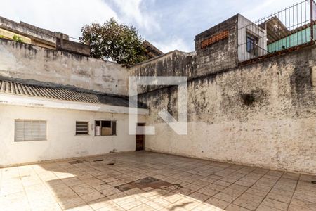 Casa para alugar com 400m², 4 quartos e 8 vagasÁrea Externa - Fundos