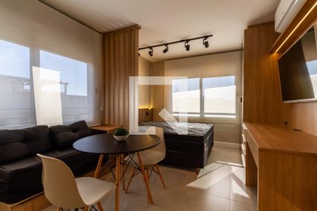 Sala e quarto de apartamento à venda com 1 quarto, 33m² em Centro Histórico, Porto Alegre