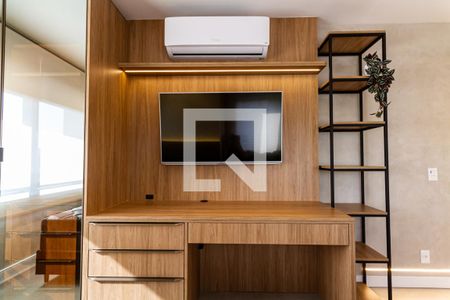 Sala e quarto de apartamento à venda com 1 quarto, 33m² em Centro Histórico, Porto Alegre