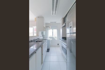 Cozinha e Área de Serviço de apartamento à venda com 2 quartos, 100m² em Jardim Botânico, Porto Alegre