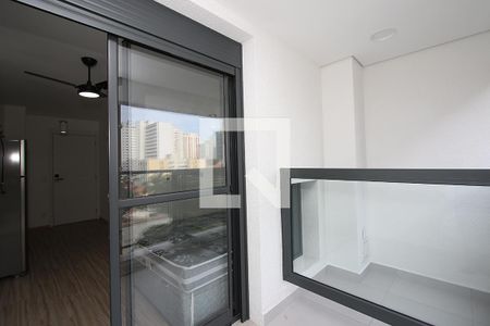 Studio para alugar com 26m², 1 quarto e sem vaga Studio para alugar com 26m², 1 quarto e sem vagaStudio - Varanda
