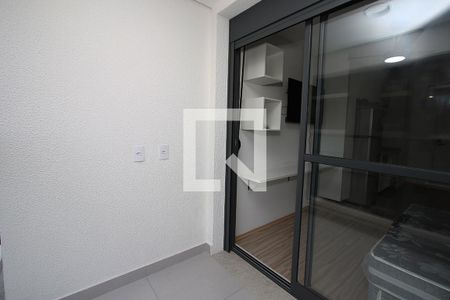Studio para alugar com 26m², 1 quarto e sem vaga Studio para alugar com 26m², 1 quarto e sem vagaStudio - Varanda