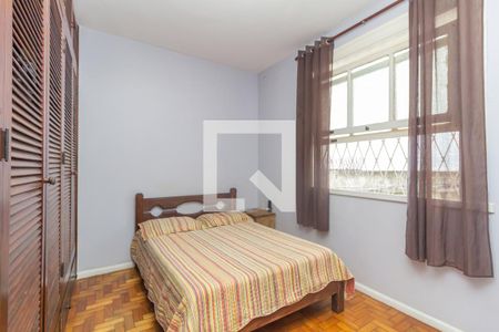 Quarto 2 de casa à venda com 4 quartos, 420m² em Santa Efigênia, Belo Horizonte