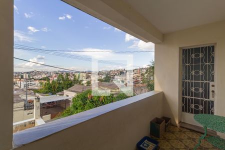 Casa à venda com 420m², 4 quartos e 1 vagaSacada