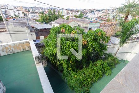Casa à venda com 420m², 4 quartos e 1 vagaVista