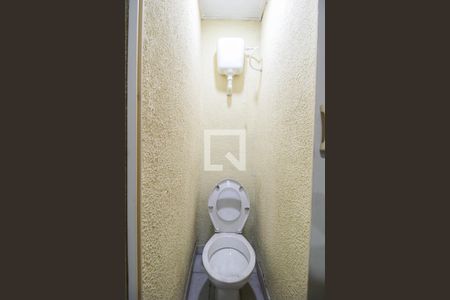 Lavabo de casa para alugar com 1 quarto, 50m² em Santo Elias, Mesquita