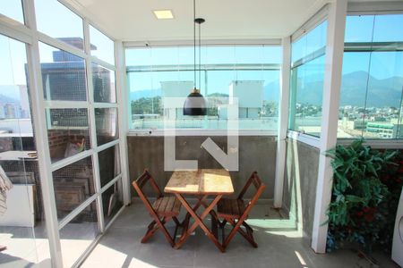 Apartamento para alugar com 130m², 2 quartos e 1 vaga Apartamento para alugar com 130m², 2 quartos e 1 vagaCopa