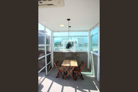 Apartamento para alugar com 130m², 2 quartos e 1 vaga Apartamento para alugar com 130m², 2 quartos e 1 vagaCopa