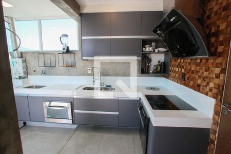 Apartamento para alugar com 130m², 2 quartos e 1 vaga Apartamento para alugar com 130m², 2 quartos e 1 vagaCozinha