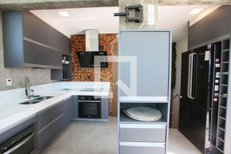 Apartamento para alugar com 130m², 2 quartos e 1 vaga Apartamento para alugar com 130m², 2 quartos e 1 vagaCozinha