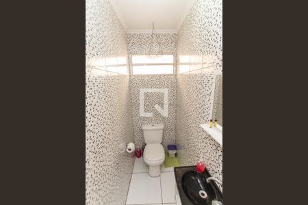 Lavabo   de casa à venda com 3 quartos, 140m² em Parque Novo Mundo, São Paulo