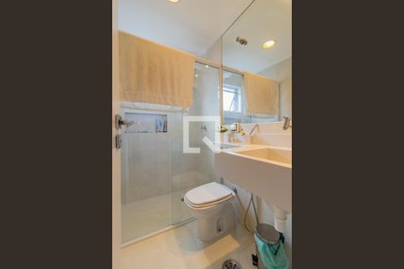 Apartamento para alugar com 55m², 2 quartos e 1 vaga Apartamento para alugar com 55m², 2 quartos e 1 vagaBanheiro