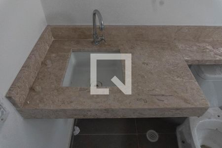 Studio à venda com 28m², 1 quarto e sem vaga Studio à venda com 28m², 1 quarto e sem vagaBanheiro