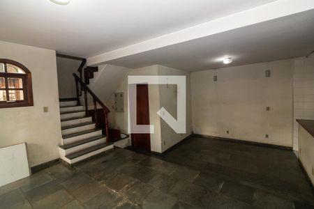 Sala 1 de casa para alugar com 3 quartos, 197m² em Jardim Londrina, São Paulo