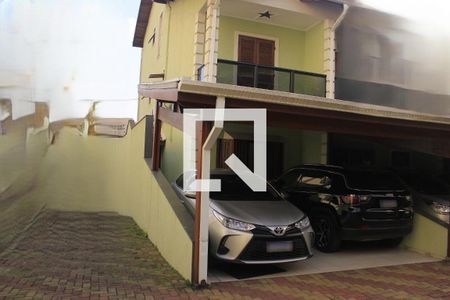 Casa de condomínio à venda com 130m², 3 quartos e 2 vagasGaragem