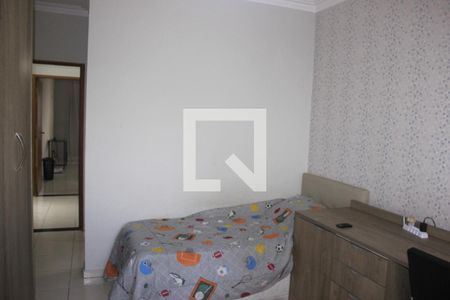 Casa de condomínio à venda com 130m², 3 quartos e 2 vagasSuíte 2