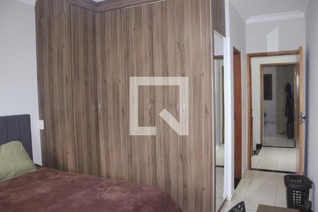 Casa de condomínio à venda com 130m², 3 quartos e 2 vagas1º Suíte