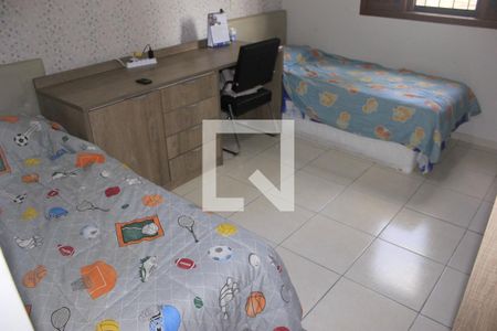 Casa de condomínio à venda com 130m², 3 quartos e 2 vagasSuíte 2