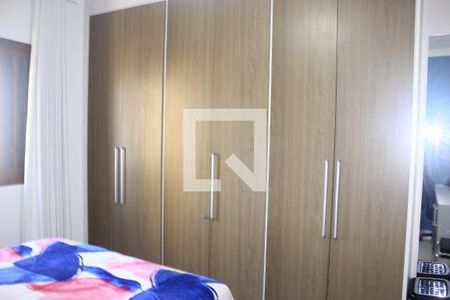 Casa de condomínio à venda com 130m², 3 quartos e 2 vagasSuíte 3