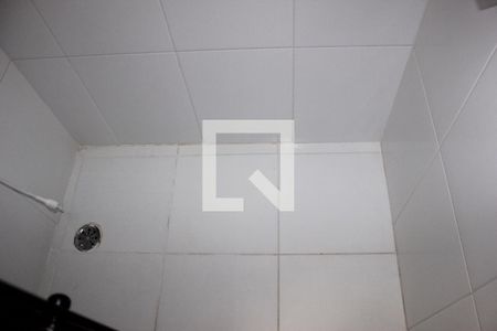 Casa de condomínio à venda com 130m², 3 quartos e 2 vagasBanheiro da Suíte 2