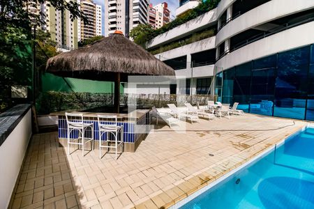 Apartamento para alugar com 280m², 4 quartos e 4 vagas Apartamento para alugar com 280m², 4 quartos e 4 vagasÁrea comum - Piscina