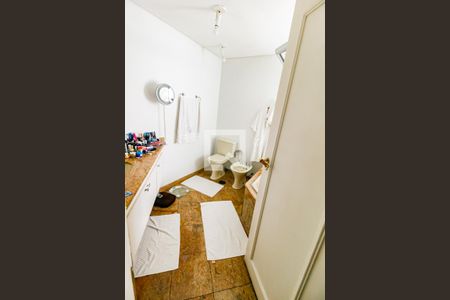 Apartamento para alugar com 280m², 4 quartos e 4 vagas Apartamento para alugar com 280m², 4 quartos e 4 vagasBanheiro 2 - Suíte master