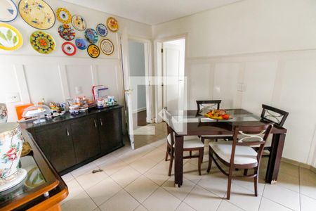 Apartamento para alugar com 280m², 4 quartos e 4 vagas Apartamento para alugar com 280m², 4 quartos e 4 vagasCopa