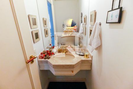 Apartamento para alugar com 280m², 4 quartos e 4 vagas Apartamento para alugar com 280m², 4 quartos e 4 vagasLavabo