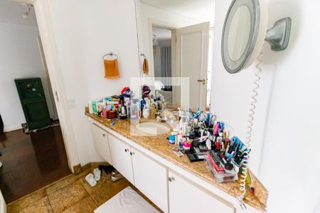 Apartamento para alugar com 280m², 4 quartos e 4 vagas Apartamento para alugar com 280m², 4 quartos e 4 vagasBanheiro 2 - Suíte master