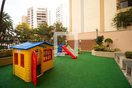 Apartamento à venda com 90m², 3 quartos e 1 vagaÁrea Comum - Playground