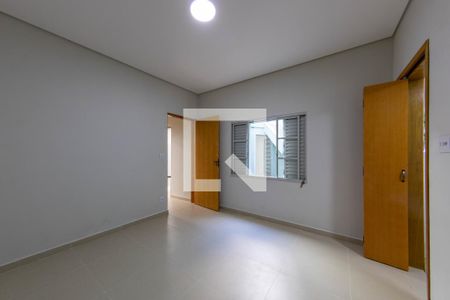 Quarto 2 de casa para alugar com 3 quartos, 250m² em Vila Alpina, São Paulo