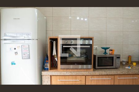 Casa à venda com 137m², 3 quartos e 3 vagascozinha