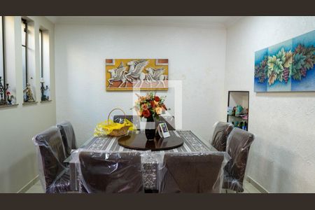 Casa à venda com 137m², 3 quartos e 3 vagassala de jantar