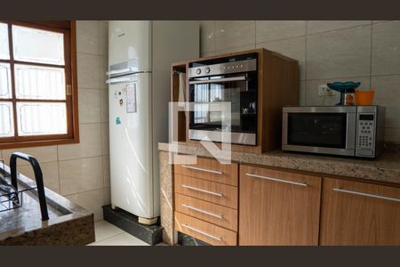 Casa à venda com 137m², 3 quartos e 3 vagascozinha