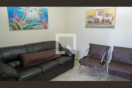 Casa à venda com 137m², 3 quartos e 3 vagassala