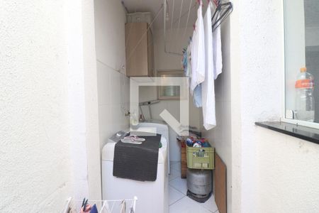 Casa à venda com 150m², 2 quartos e 2 vagasárea de serviço