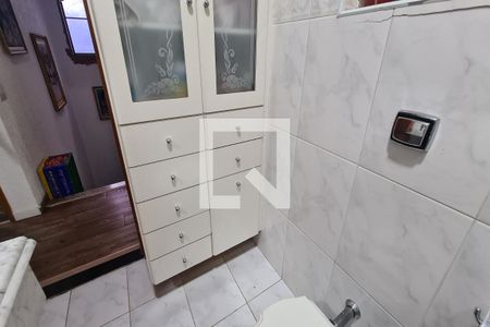 Casa à venda com 250m², 3 quartos e 4 vagasBanheiro