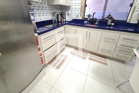 Casa à venda com 250m², 3 quartos e 4 vagasCozinha