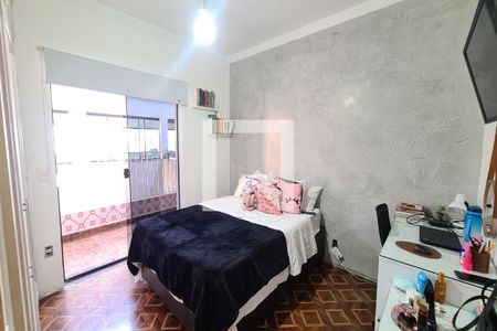 Casa à venda com 250m², 3 quartos e 4 vagasQuarto 2