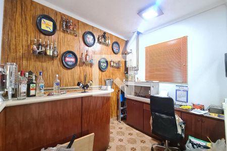 Casa à venda com 250m², 3 quartos e 4 vagasEscritório